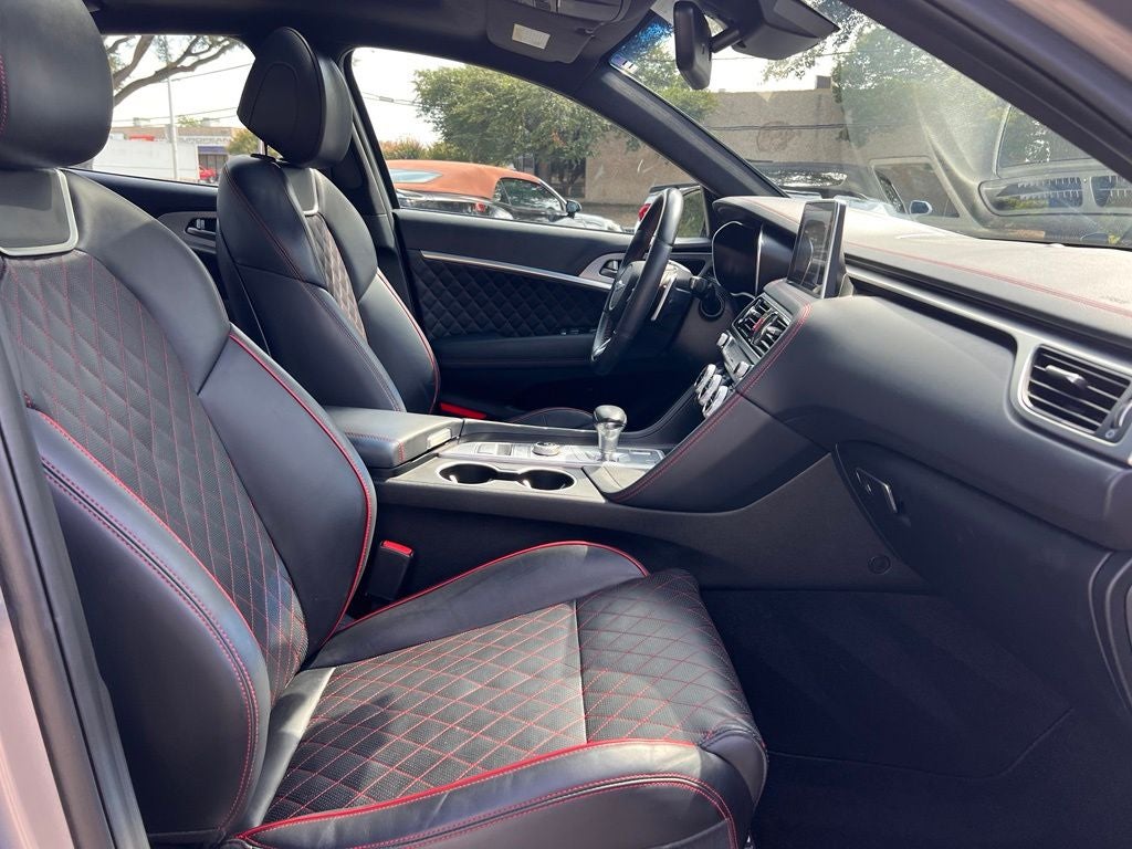 2020 Genesis G70 2.0T