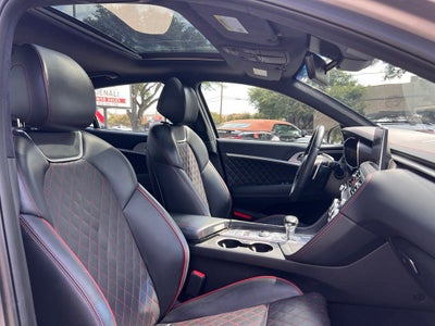 2020 Genesis G70 2.0T
