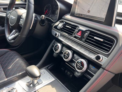 2020 Genesis G70 2.0T