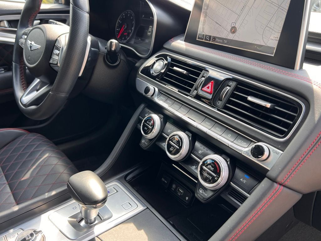 2020 Genesis G70 2.0T