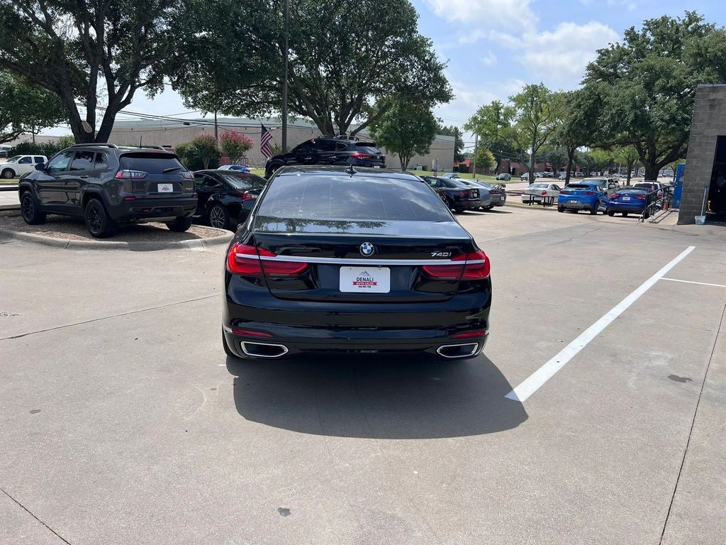 2018 BMW 7 Series 740i