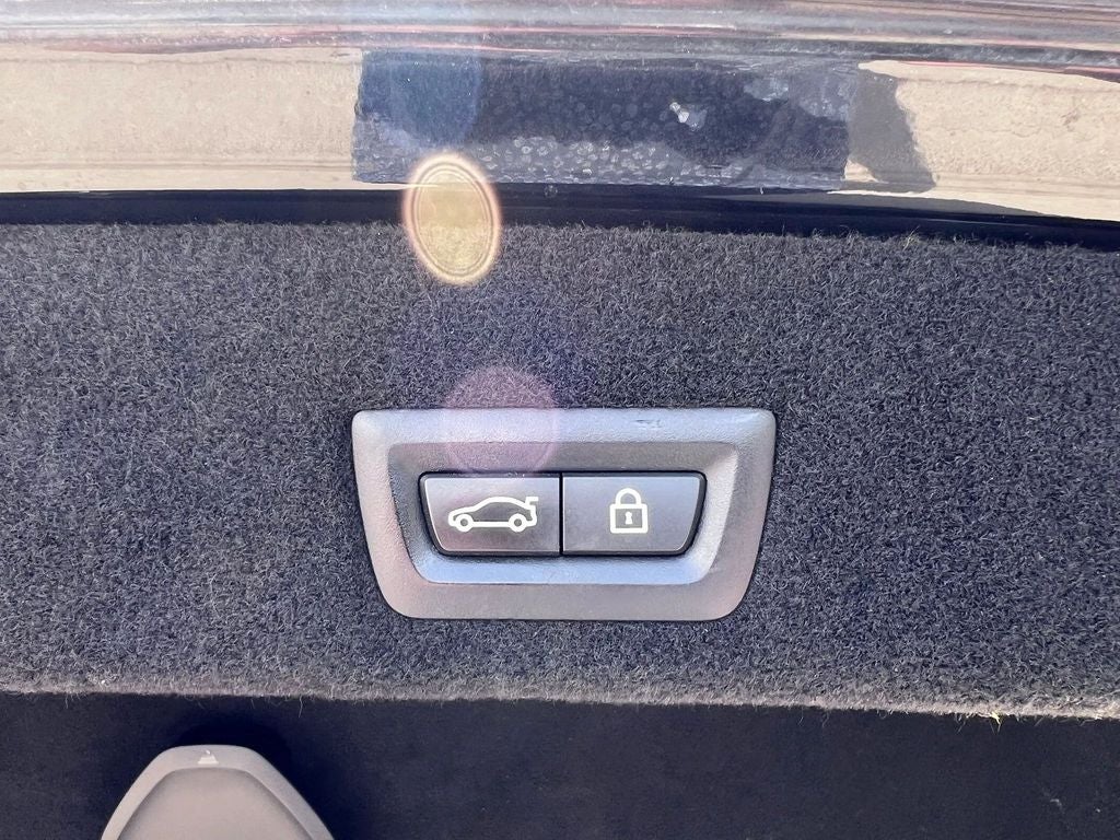 2018 BMW 7 Series 740i