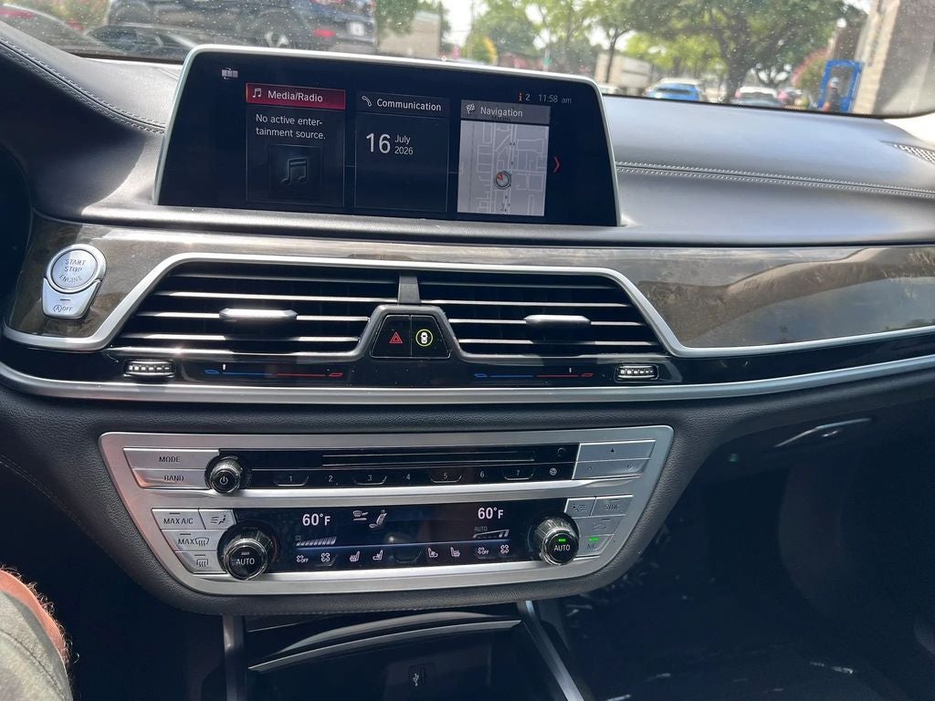 2018 BMW 7 Series 740i