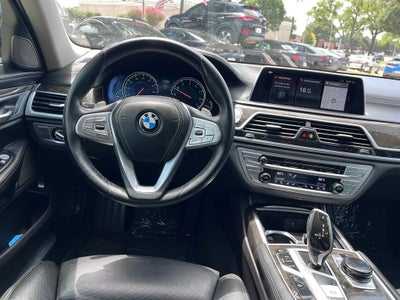 2018 BMW 7 Series 740i