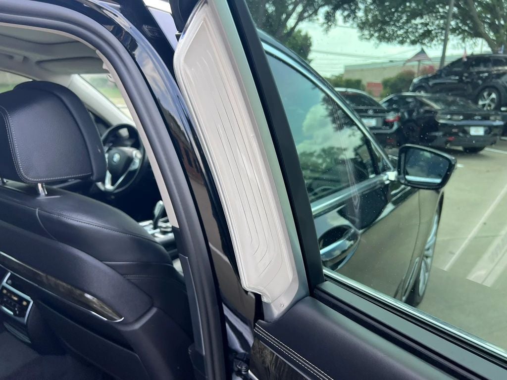 2018 BMW 7 Series 740i