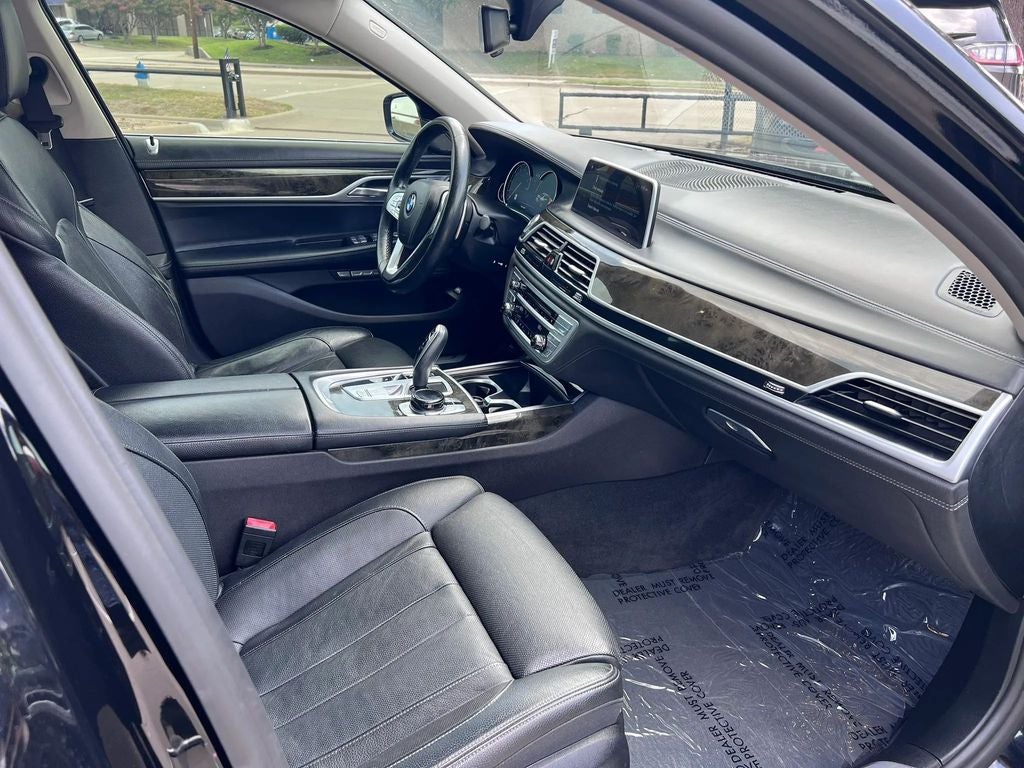 2018 BMW 7 Series 740i