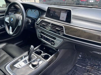2018 BMW 7 Series 740i