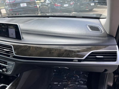2018 BMW 7 Series 740i