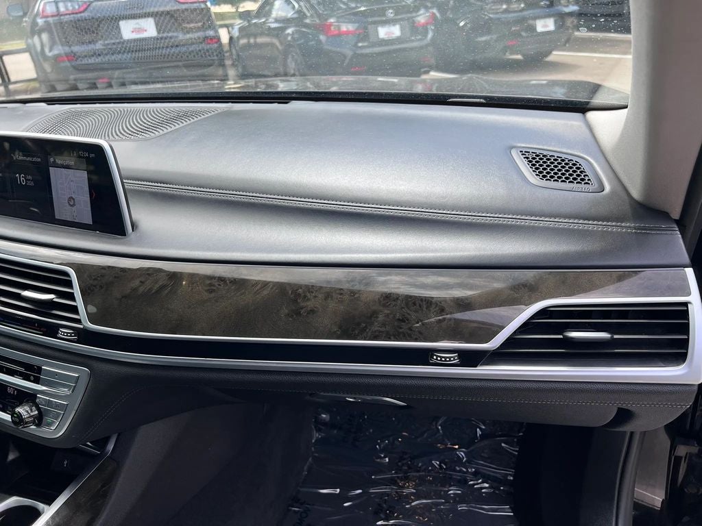 2018 BMW 7 Series 740i