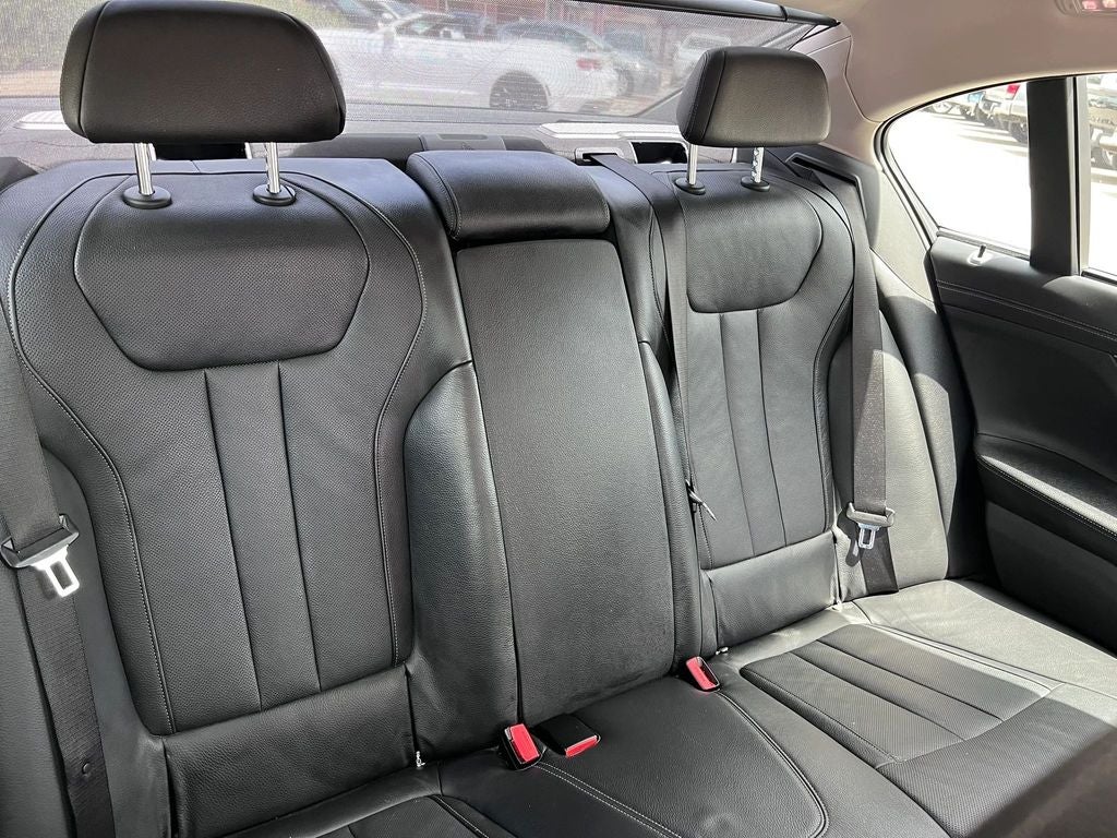 2018 BMW 7 Series 740i