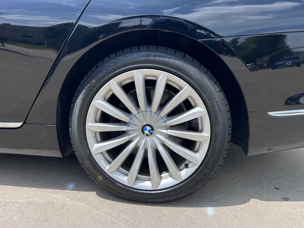 2018 BMW 7 Series 740i