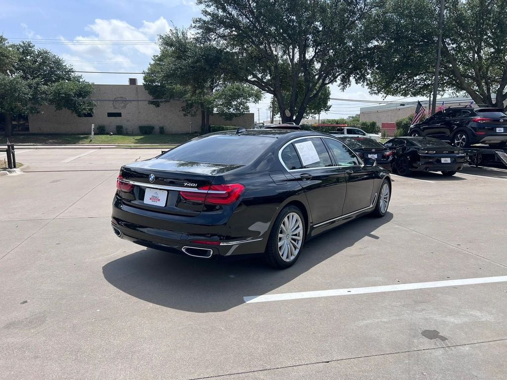2018 BMW 7 Series 740i