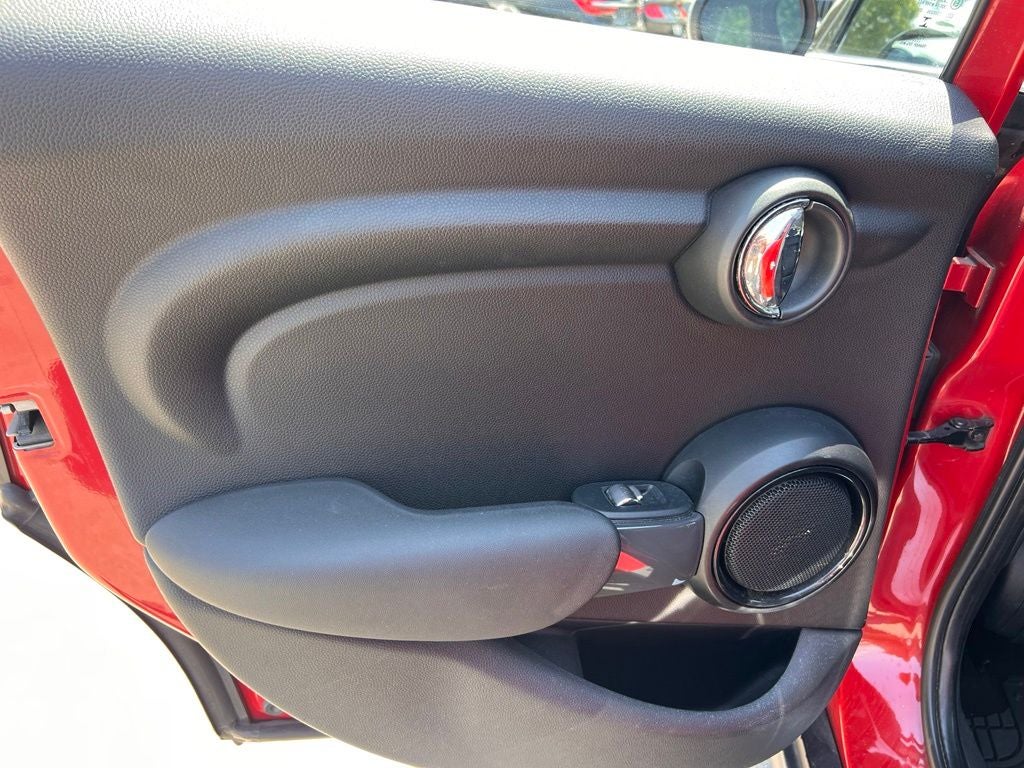 2016 MINI Cooper Base