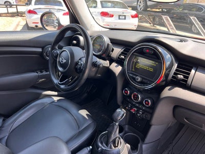 2016 MINI Cooper Base