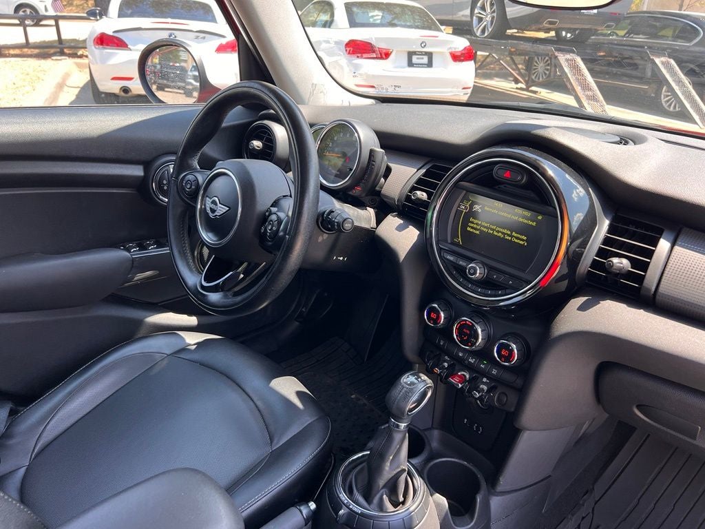 2016 MINI Cooper Base