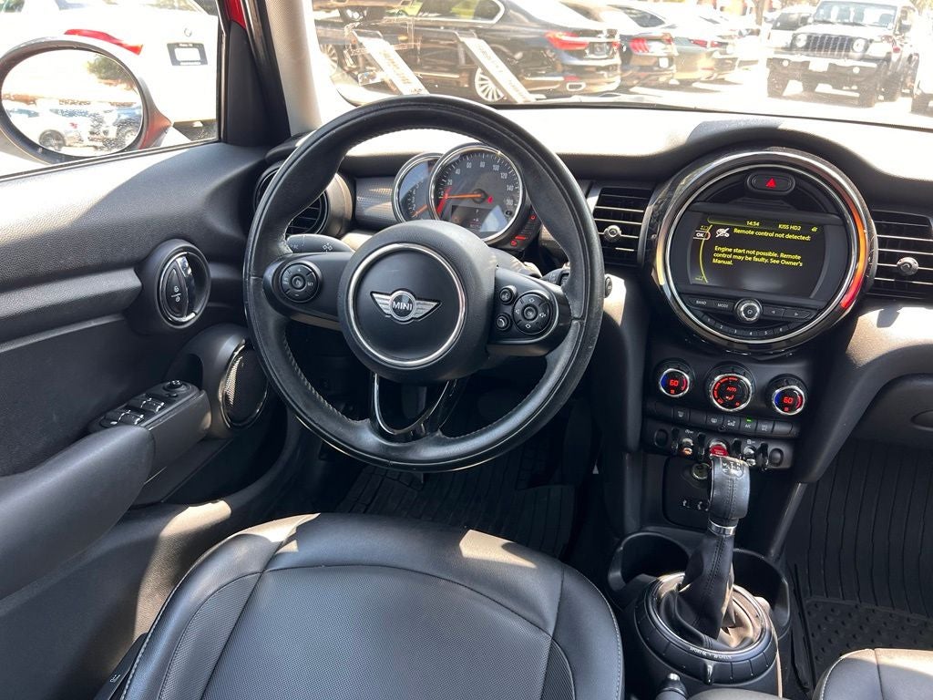2016 MINI Cooper Base