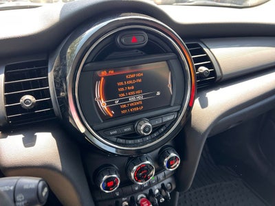 2016 MINI Cooper Base