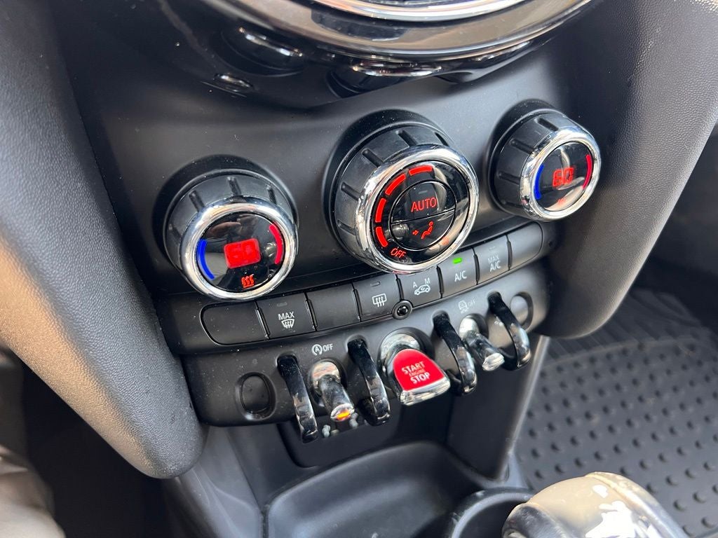 2016 MINI Cooper Base